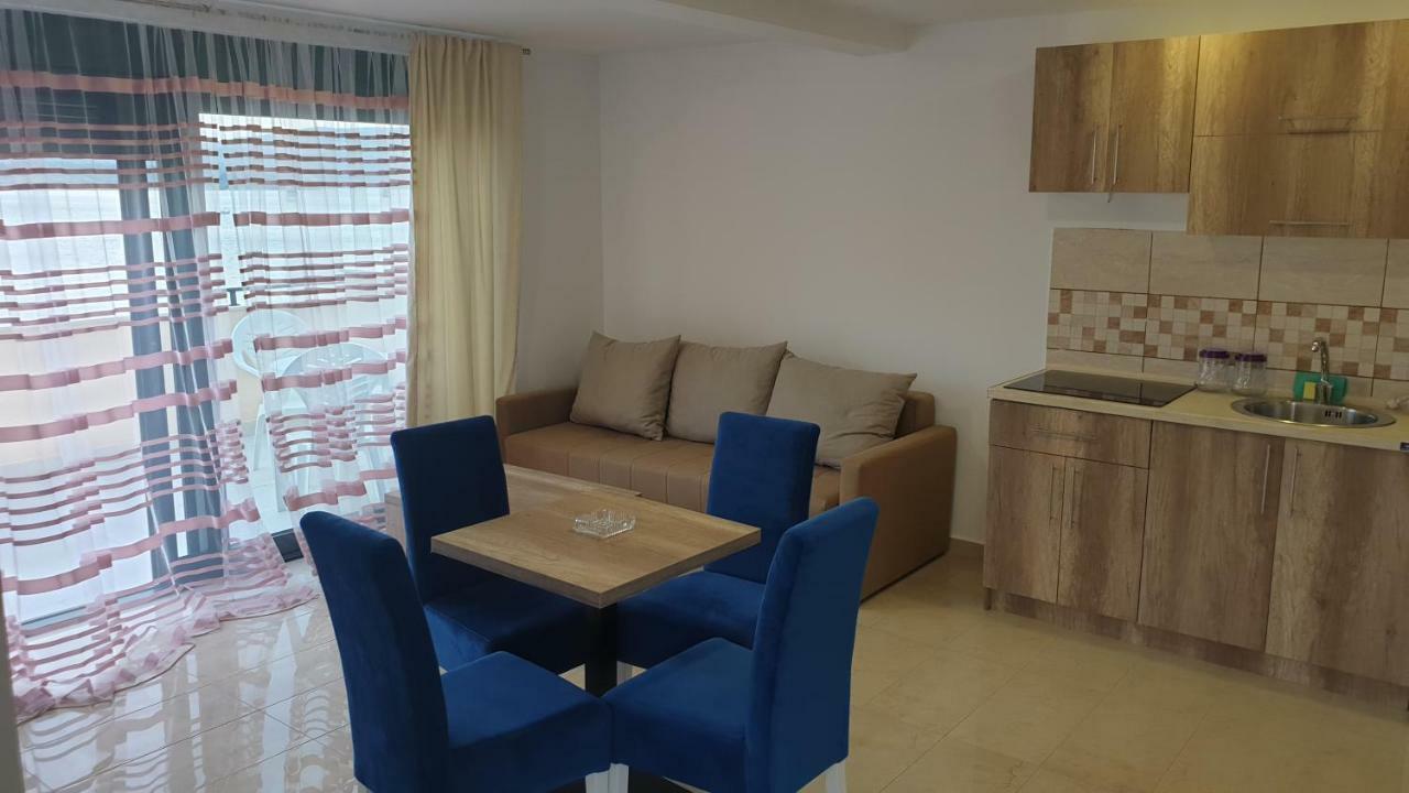 Tondo Apartment Tivat Exterior foto