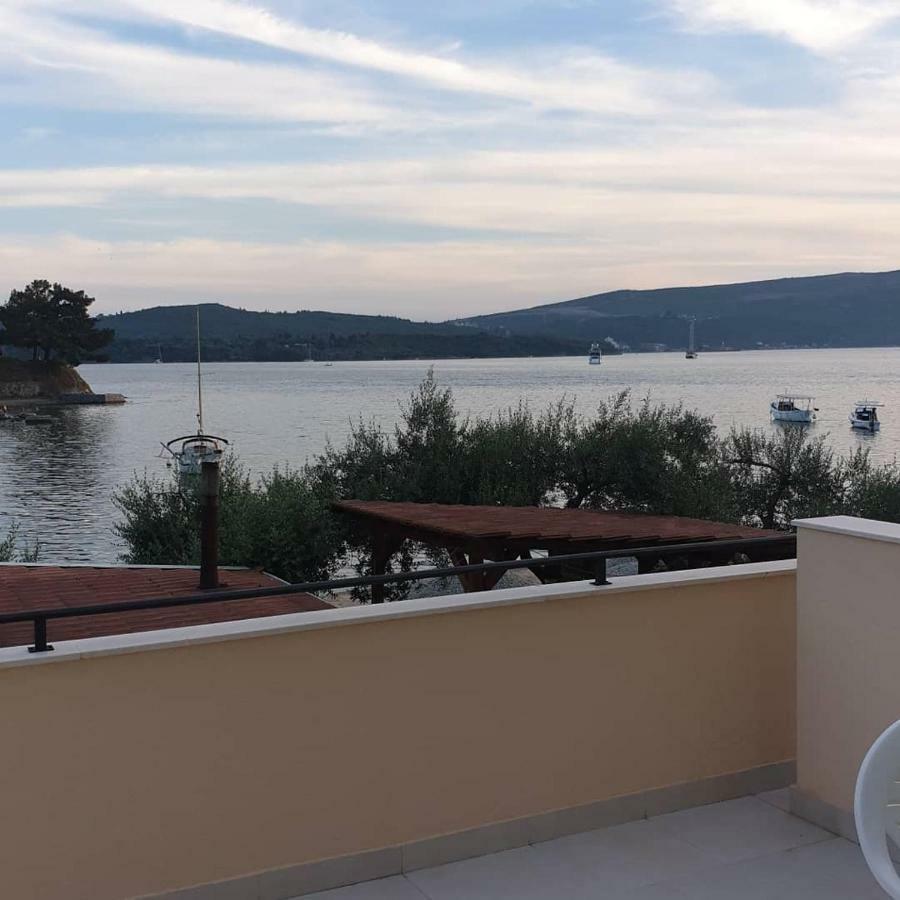 Tondo Apartment Tivat Cameră foto